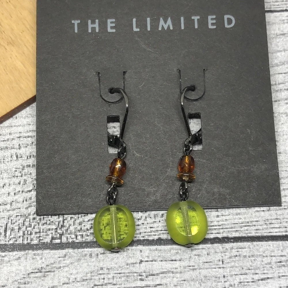 Bundle lot 2 glass bead boho style earrings new nwt